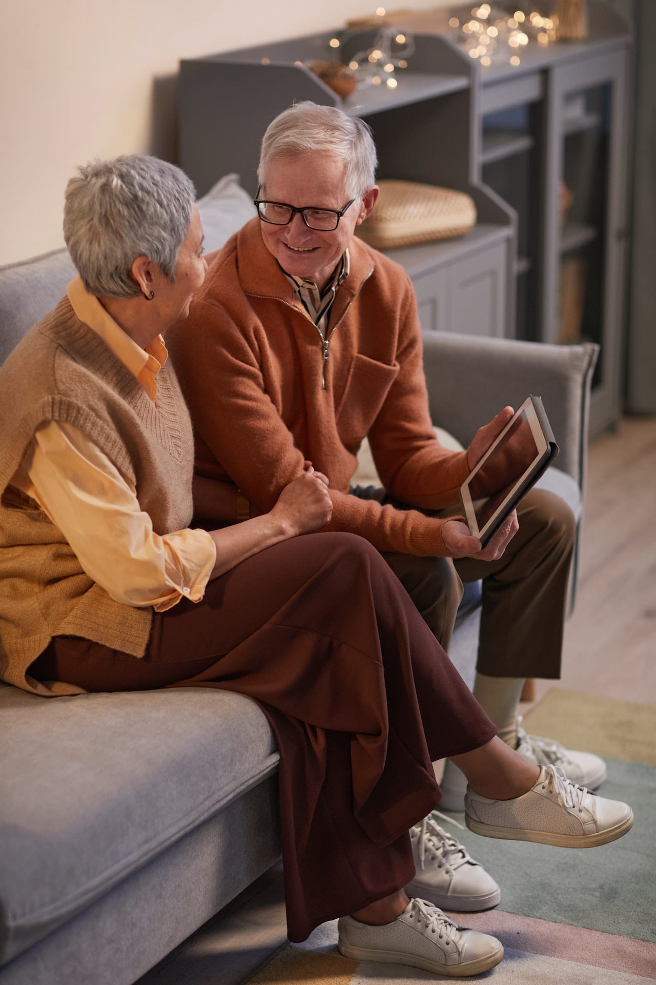 Older couple relaxing together during prostatectomy recovery